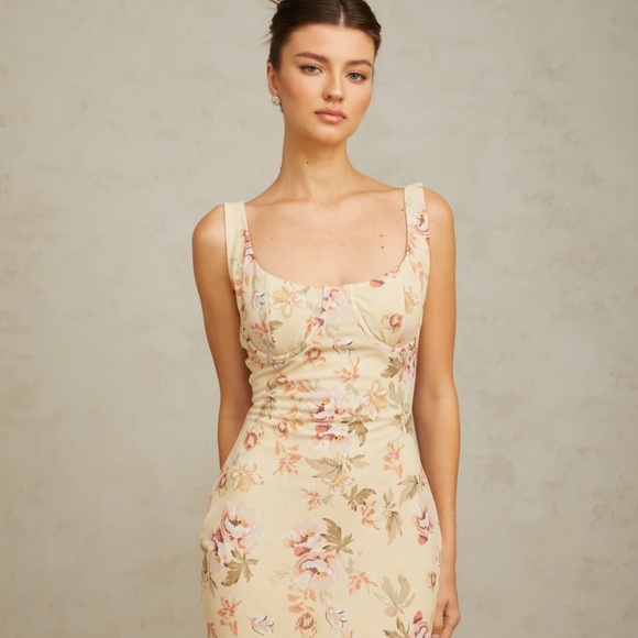 Miss Rosier - Wedding Guest Dress - Picture 4 of 4